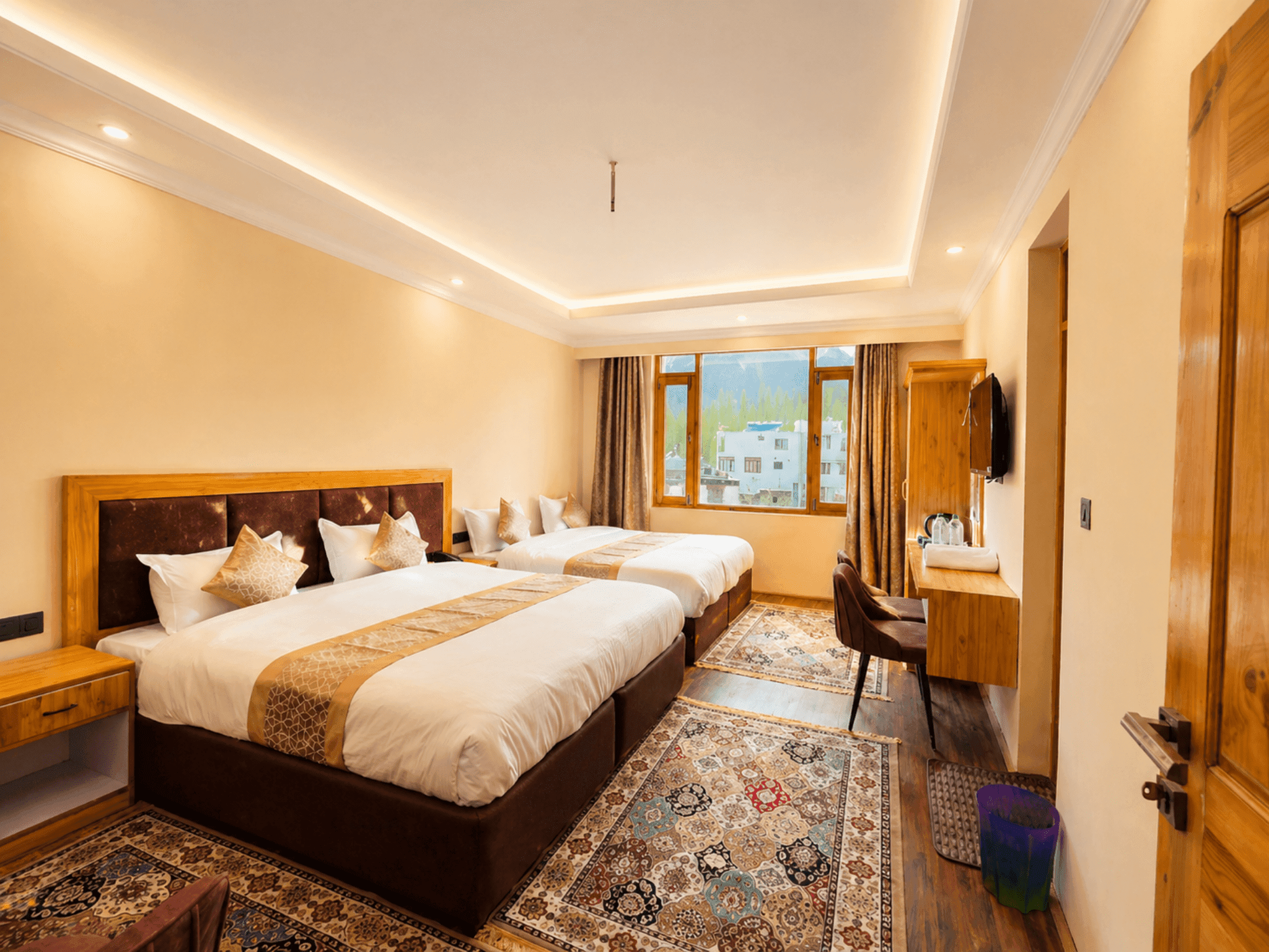 Signature Suite